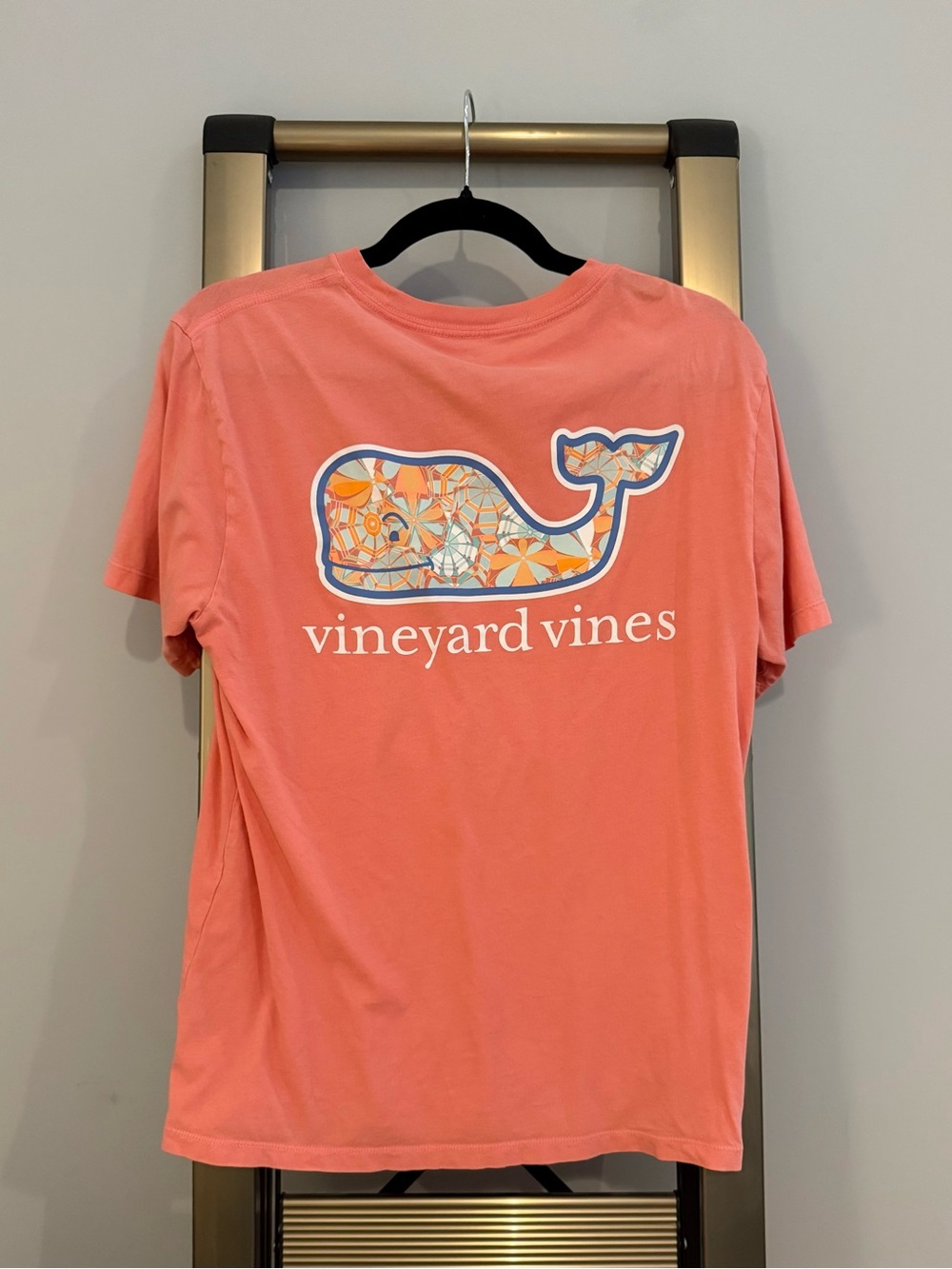 Vineyard Vines Coral Graphic Whale Tee